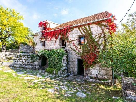 Haus zum Kauf 200.000 € 2 Zimmer 150 m² Lovrec Lovreć