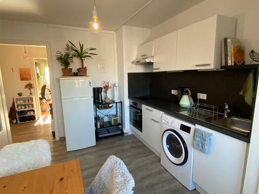 Wohnung zur Miete 740 € 1,5 Zimmer 38 m² 3. Geschoss frei ab 01.12.2026 West Stuttgart 70178