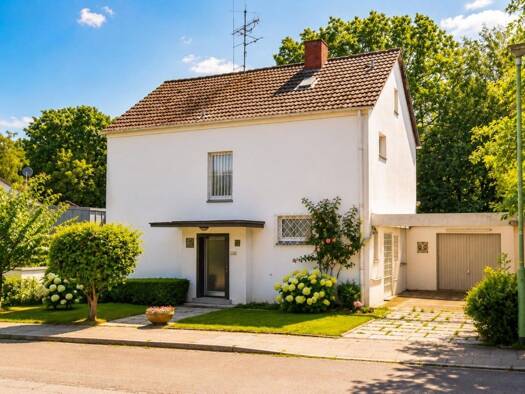 Doppelhaushälfte zum Kauf 480.000 € 5 Zimmer 133 m² 643 m² Grundstück Stadtwald Stadtbezirk II 45134