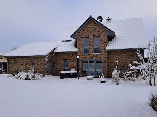 Einfamilienhaus zum Kauf provisionsfrei 549.000 € 4 Zimmer 142 m² 706 m² Grundstück Sauensiek 21644