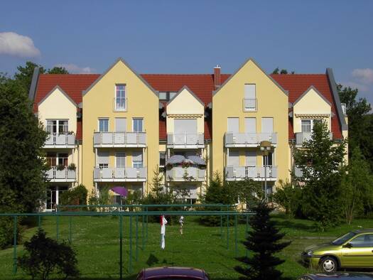 Studio zur Miete 320 € 1 Zimmer 38,1 m² EG frei ab 01.07.2026 Feldschlößchen Wachau / Feldschlößchen 01454