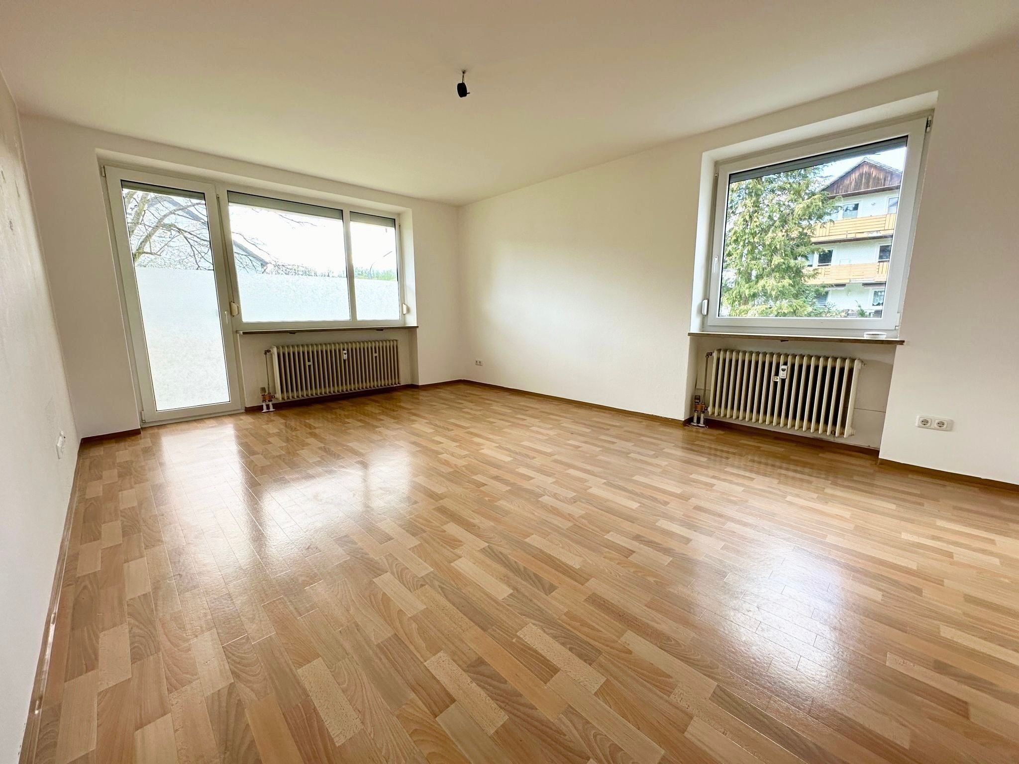 Terrassenwohnung zum Kauf provisionsfrei als Kapitalanlage geeignet 149.000 € 2 Zimmer 77,8 m²<br/>Wohnfläche Creußen Creußen 95473