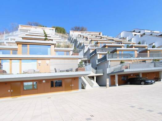 Terrassenwohnung zur Miete 1.200 € 3 Zimmer 89 m² 8 Geschosse frei ab 01.02.2026 Rebenring 3 Altdorf 84032