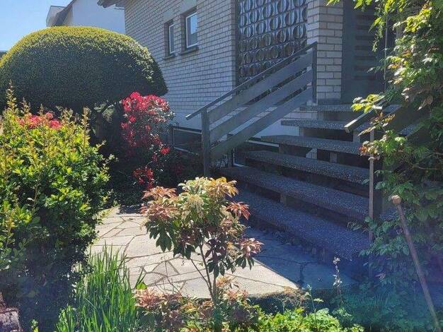 Einfamilienhaus zum Kauf provisionsfrei 680.000 € 7 Zimmer 120 m² 555 m² Grundstück Klein-Umstadt 64823