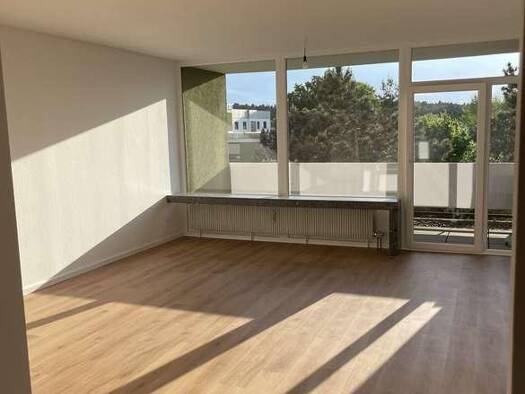 Wohnung zur Miete 580 € 1 Zimmer 42 m² 3. Geschoss frei ab 01.06.2026 Krumbacher Straße 16 Gaulnhofen Nürnberg 90455