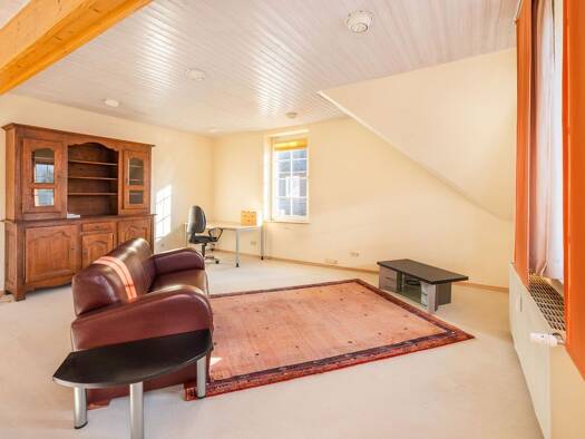 Wohnung zum Kauf 175.000 € 3 Zimmer 114 m² 2. Geschoss Rengsdorf 56579