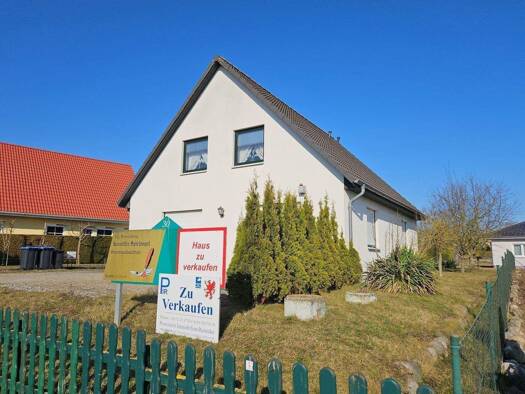 Einfamilienhaus zum Kauf 285.000 € 4 Zimmer 120 m² 493 m² Grundstück Anklam 17389