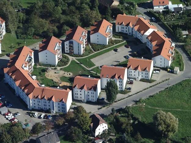 Wohnung zur Miete 559 € 3 Zimmer 74,5 m² 3 Geschosse frei ab 01.11.2026 Am Jahnplatz 15 Eisenberg Eisenberg 07607