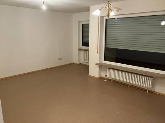 Wohnung zur Miete 750 € 3,5 Zimmer 88 m² Geschoss 1/4 frei ab sofort Deutschhof Schweinfurt 97422
