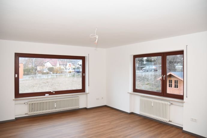 Wohnung zur Miete 930 € 5 Zimmer 103 m²<br/>Wohnfläche EG<br/>Geschoss Föhrenweg 28 Forchheim Forchheim 91301