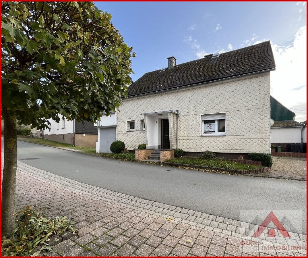 Einfamilienhaus zum Kauf 125.000 € 5 Zimmer 110 m²<br/>Wohnfläche 175 m²<br/>Grundstück Usseln Willingen (Upland) / Usseln 34508