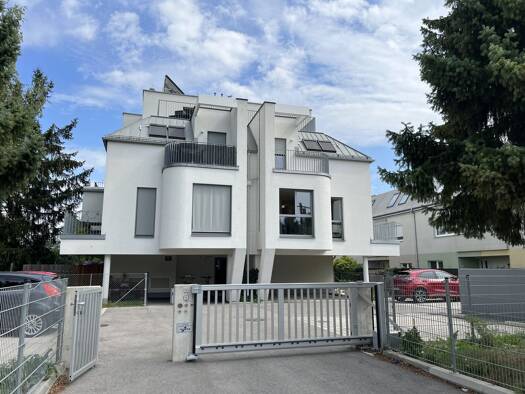 Garage zur Miete Wien 1220