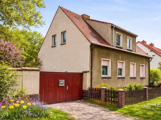 Einfamilienhaus zum Kauf 80.000 € 4 Zimmer 110 m² 1.396 m² Grundstück Löberitz Zörbig 06780