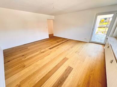 Terrassenwohnung zum Kauf provisionsfrei 369.000 € 4 Zimmer 96,7 m² EG frei ab sofort Bergstraße 35 Burgthann Burgthann 90559