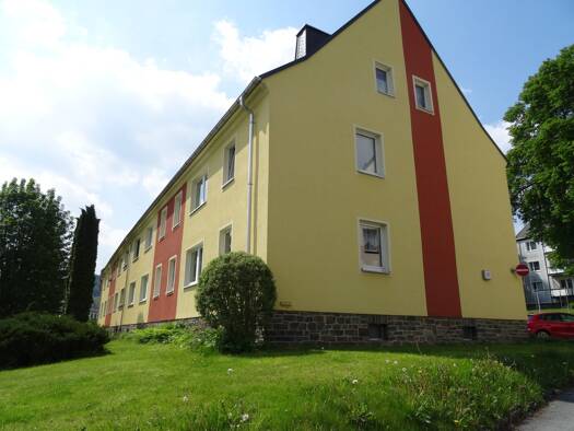 Wohnung zur Miete 305 € 2 Zimmer 51 m² frei ab sofort Robert-Koch-Straße 15 Zschopau 09405