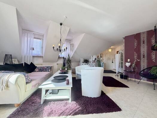 Wohnung zum Kauf 139.000 € 3 Zimmer 90,7 m² 3. Geschoss Küps Küps 96328
