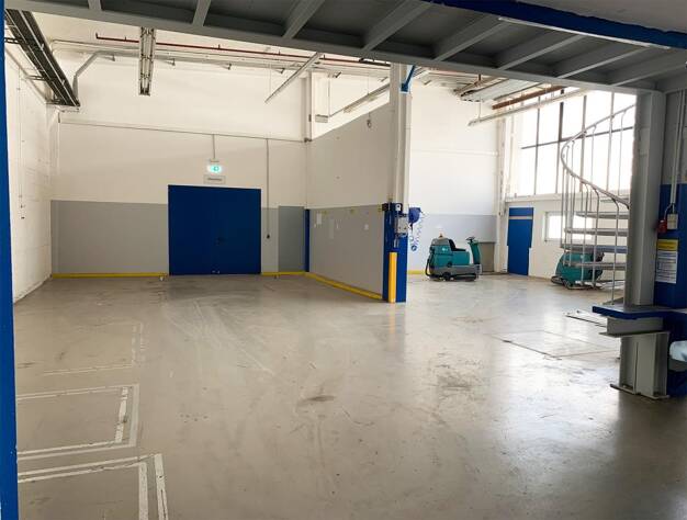 Lagerhalle zur Miete 5,99 € 716,2 m² Lagerfläche Hans-Grüninger-Weg 11/14 Markgröningen Markgröningen 71706