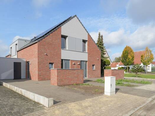 Doppelhaushälfte zur Miete 1.600 € 4 Zimmer 130,8 m² 403 m² Grundstück Nordhorn Nordhorn 48527