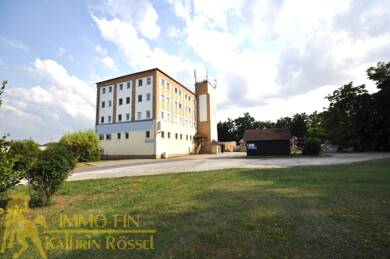 Wohn- und Geschäftshaus zum Kauf als Kapitalanlage geeignet 780.000 € 1.325 m² 5.775 m² Grundstück Weißwasser 02943