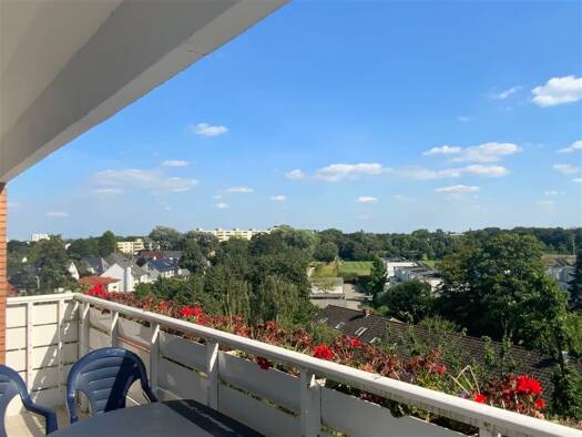 Wohnung zur Miete 795 € 3 Zimmer 80 m² frei ab sofort Barbarossastraße 23 Gartenstadt Vahr Ost 28329