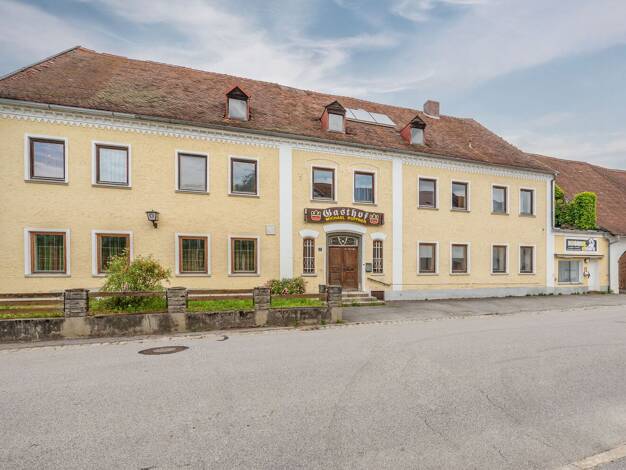 Haus zum Kauf 449.000 € 25 Zimmer 731,6 m² 3.078 m² Grundstück Sandbach Vilshofen an der Donau 94474