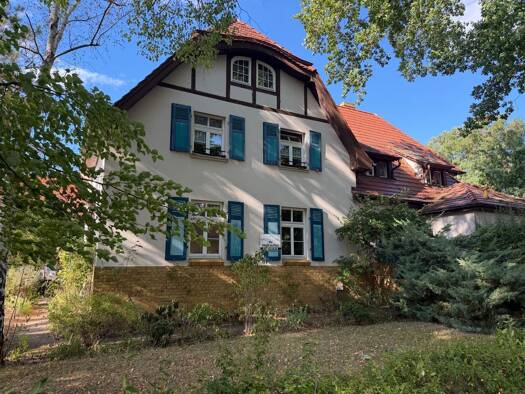 Mehrfamilienhaus zum Kauf 249.500 € 1 Zimmer 245 m² 1.326 m² Grundstück Kirchstraße (Wolfen) 7 Wolfen Bitterfeld-Wolfen 06766
