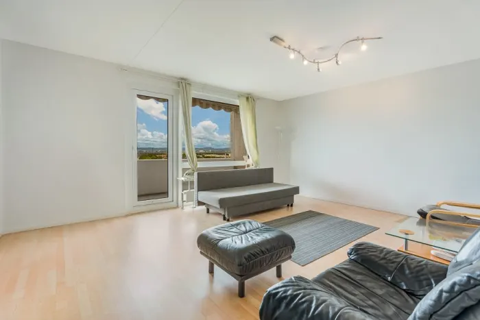 Apartment zur Miete 1.545 € 3 Zimmer 83 m²<br/>Wohnfläche Niederrad Frankfurt am Main 60528