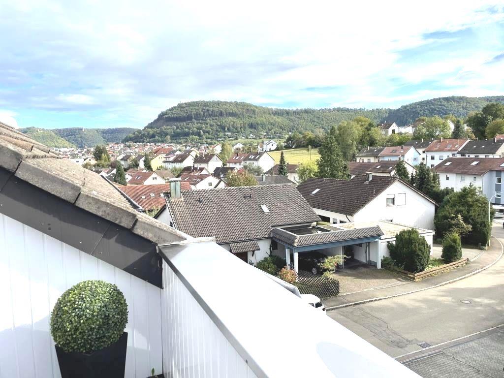 Wohnung zum Kauf 365.000 € 3,5 Zimmer 135 m²<br/>Wohnfläche Geislingen Geislingen (Steige) 73312