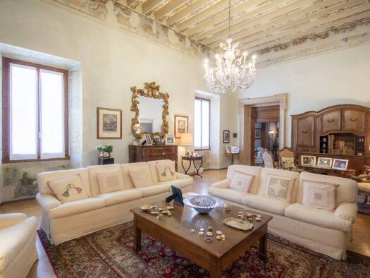 Studio zum Kauf 1.450.000 € 8 Zimmer 320 m² 2. Geschoss Piazza Ottolini VERONA 37100