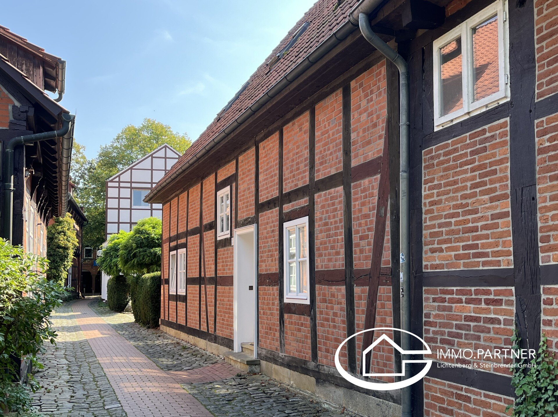 Einfamilienhaus zum Kauf 529.000 € 4 Zimmer 173 m²<br/>Wohnfläche 242 m²<br/>Grundstück Nienburg Nienburg 31582