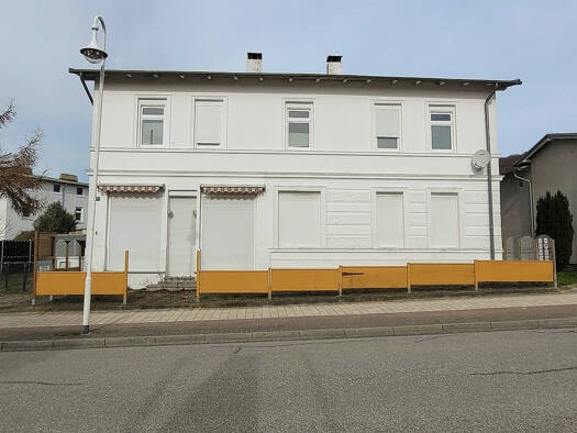Mehrfamilienhaus zum Kauf provisionsfrei als Kapitalanlage geeignet 218.500 € 275 m² 843 m² Grundstück Sassnitz Sassnitz 18546