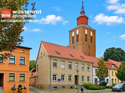 Mehrfamilienhaus zum Kauf 195.000 € 11 Zimmer 260 m² 298 m² Grundstück Altentreptow 17087