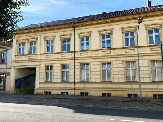 Haus zum Kauf 280.000 € 16 Zimmer 325 m² 1.023 m² Grundstück Fehrbellin Fehrbellin 16833