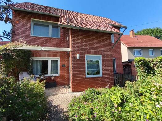 Einfamilienhaus zum Kauf provisionsfrei 135.000 € 4,5 Zimmer 97,3 m² 393 m² Grundstück frei ab 15.11.2026 Rott Hoyershausen 31089