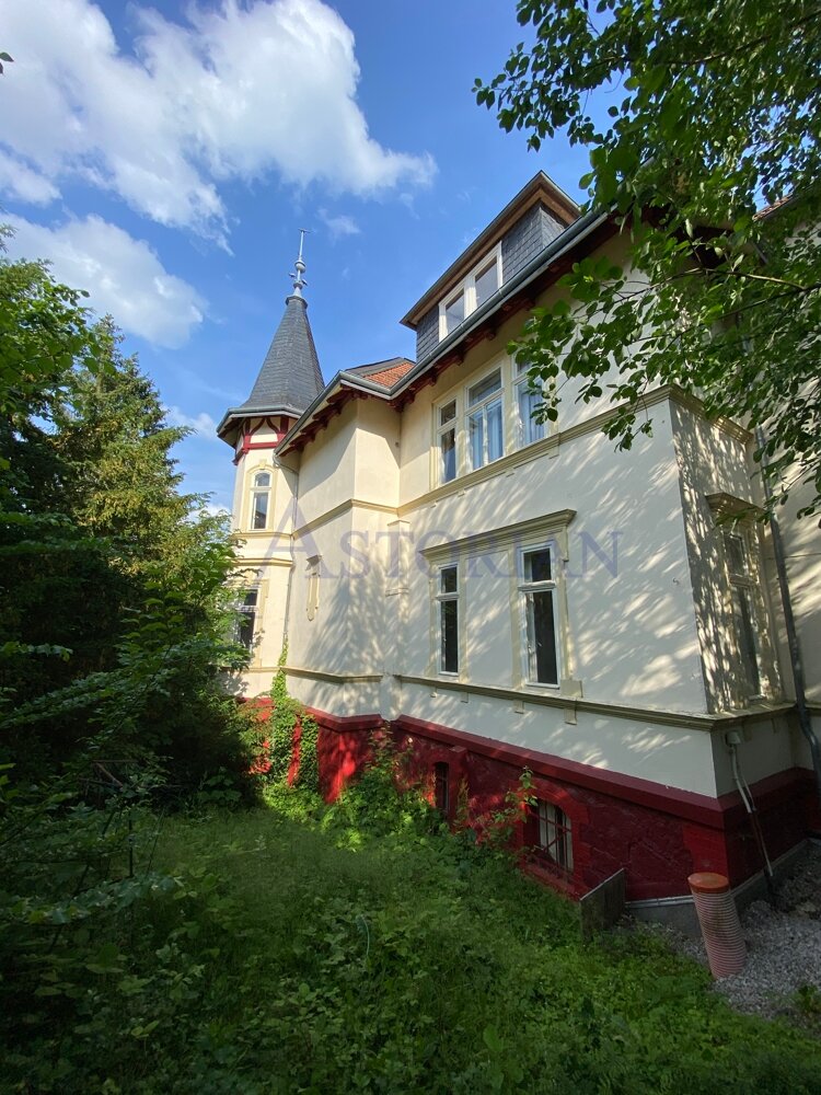 Villa zum Kauf 425.000 € 14 Zimmer 446 m²<br/>Wohnfläche 2.097 m²<br/>Grundstück Bad Sachsa Bad Sachsa 37441