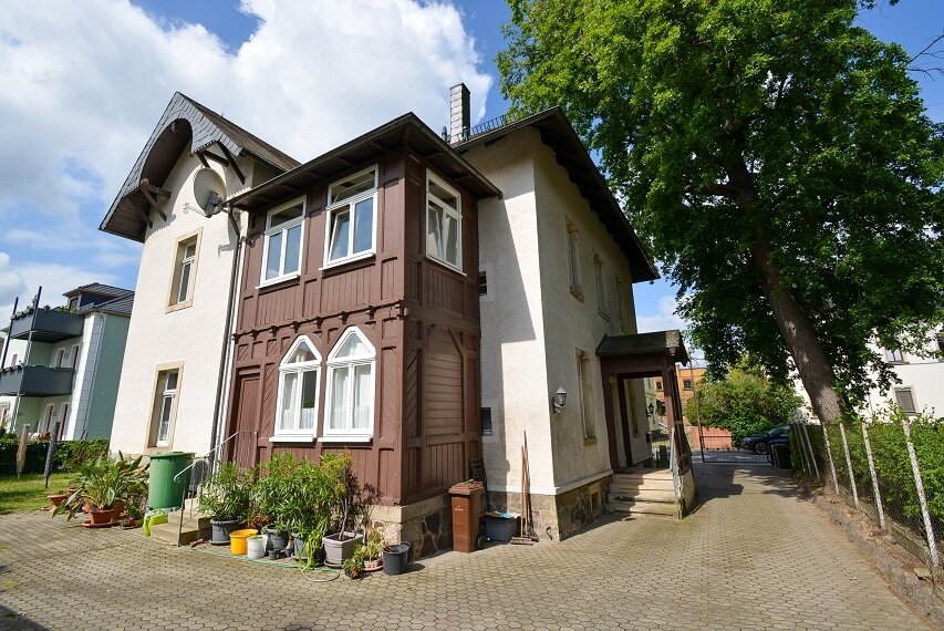 Mehrfamilienhaus zum Kauf 550.000 € 8 Zimmer 253 m²<br/>Wohnfläche 621 m²<br/>Grundstück Cossebaude-Nord Dresden 01156