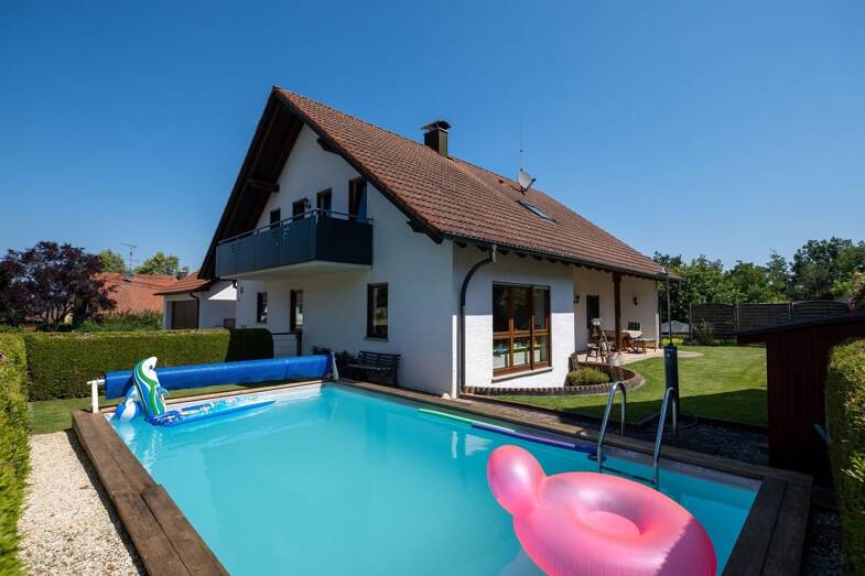 Mehrfamilienhaus zum Kauf provisionsfrei 639.000 € 10,5 Zimmer 242 m² 613 m² Grundstück frei ab 01.05.2026 Orsenhausen Schwendi 88477