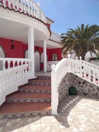 Villa zum Kauf provisionsfrei 1.024.000 € 4 Zimmer 350 m² 425 m² Grundstück San Bartolome de Tirajana 35100