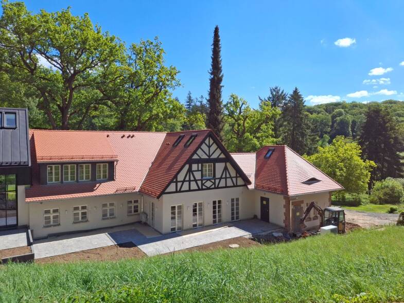 Haus zur Miete 6.525 € 7 Zimmer 290 m² 1.500 m² Grundstück frei ab sofort Grassenberg Marburg 35037