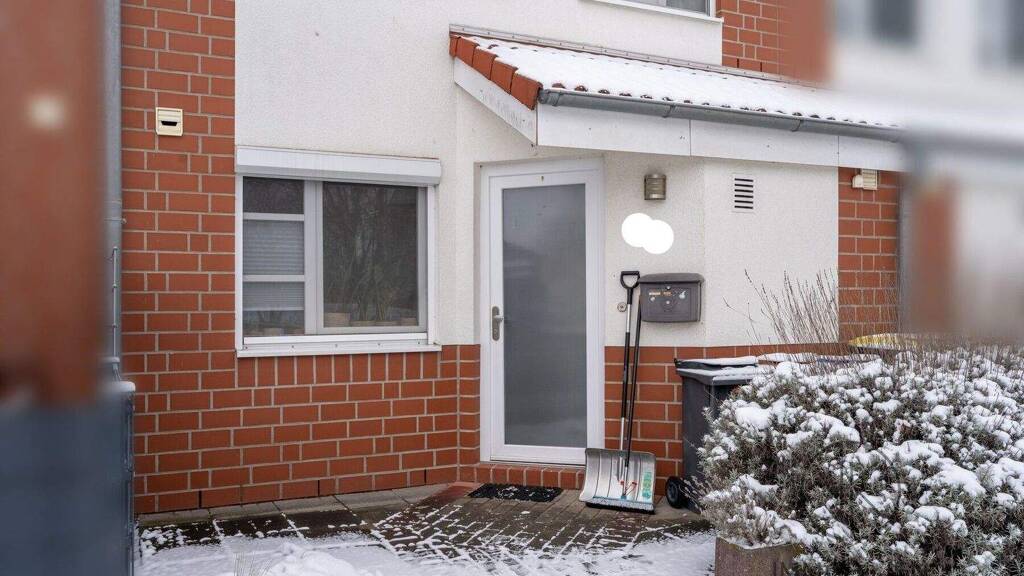 Reihenmittelhaus zum Kauf 389.000 € 5 Zimmer 135 m² 155 m² Grundstück Arsten Bremen / Arsten 28279