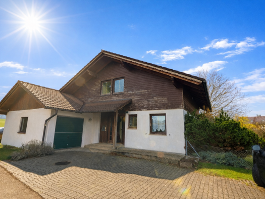 Einfamilienhaus zum Kauf 620.000 € 6,5 Zimmer 130 m² 883 m² Grundstück Mattsee 5163