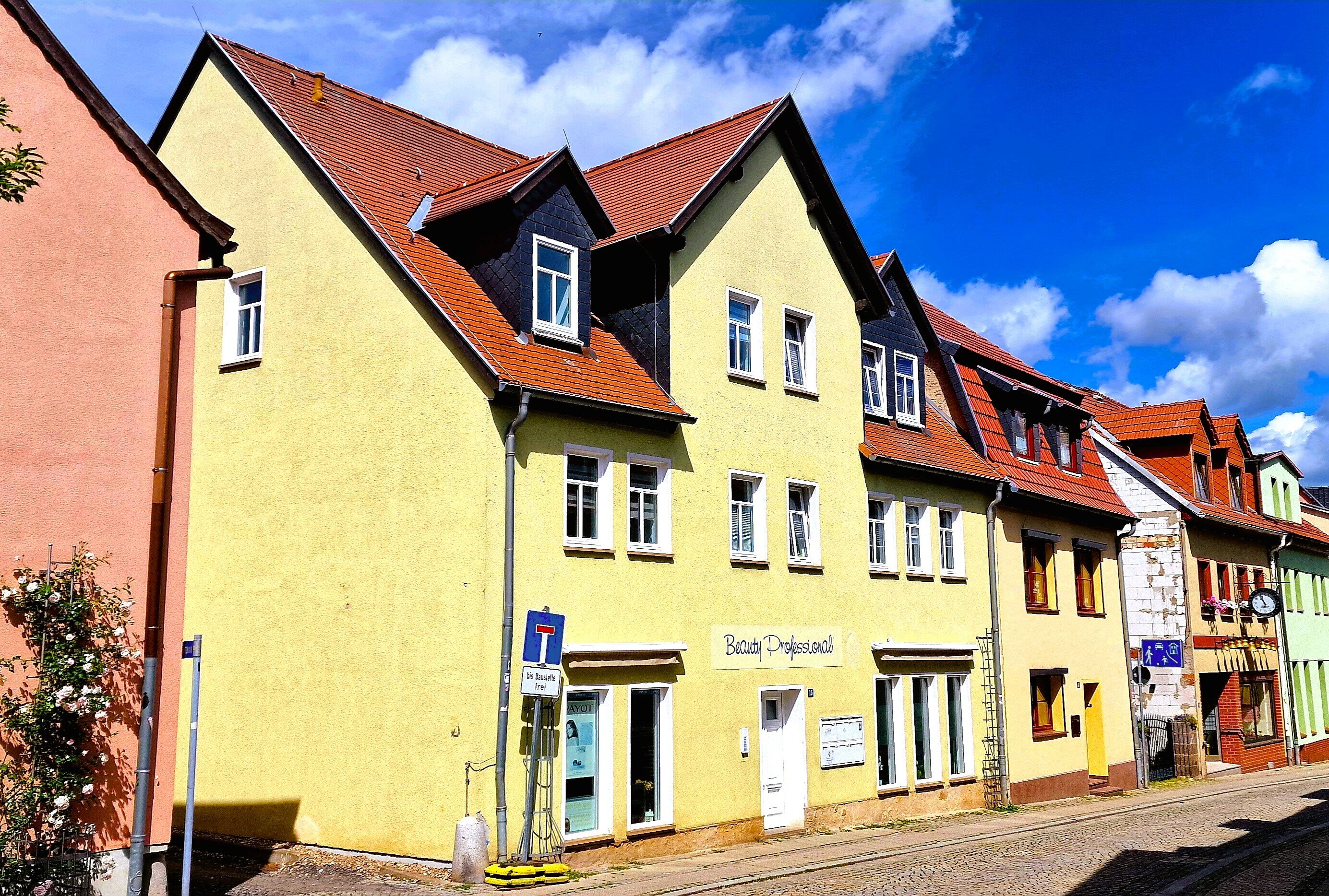 Wohnung zum Kauf 199.000 € 8 Zimmer 240 m²<br/>Wohnfläche Friedrich-Schmidt-Straße 16 Sangerhausen Sangerhausen 06526