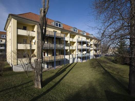 Wohnung zur Miete 510 € 2 Zimmer 67,6 m² frei ab 01.10.2026 Bodenbacher Straße 89 b Seidnitz/Dobritz Ortsamtsbereich Blasewitz 01277