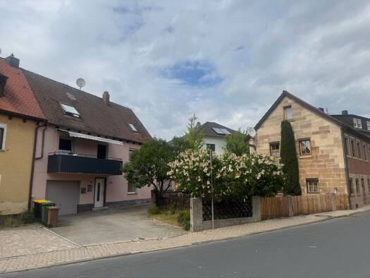 Einfamilienhaus zum Kauf 520.000 € 5,5 Zimmer 156 m² 260 m² Grundstück Cadolzburg Cadolzburg 90556