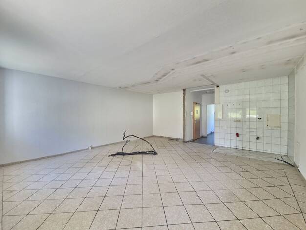 Verkaufsfläche zur Miete provisionsfrei 366 € 56,3 m² Verkaufsfläche Straße Usti nad Labem 157 Kappel 823 Chemnitz 09119