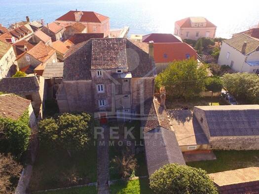 Villa zum Kauf 2.100.000 € 10 Zimmer 580 m² 1.300 m² Grundstück Orebić