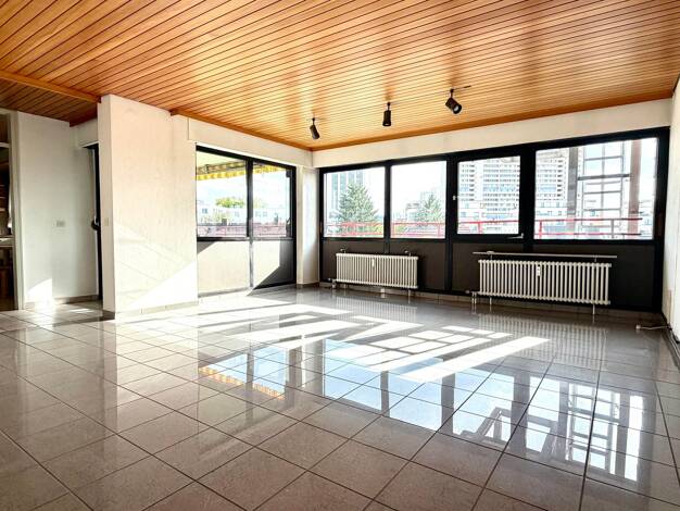 Wohnung zum Kauf 345.000 € 4,5 Zimmer 102 m² 4. Geschoss frei ab sofort Leonberg Leonberg 71229