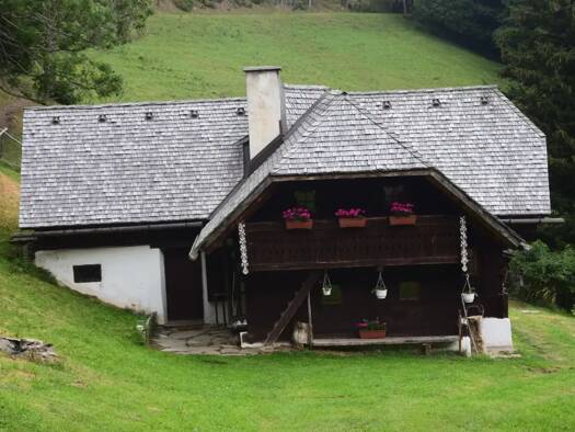 Haus zur Miete 1.450 € 4 Zimmer 120 m² 1.200 m² Grundstück frei ab sofort Gasen 8616