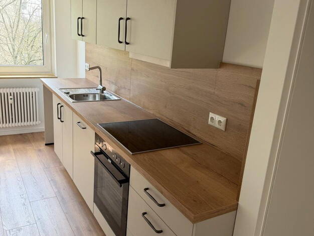 Wohnung zur Miete 900 € 2 Zimmer 56 m² 4. Geschoss Heddingheimerstr. 9 Hattersheim 65795