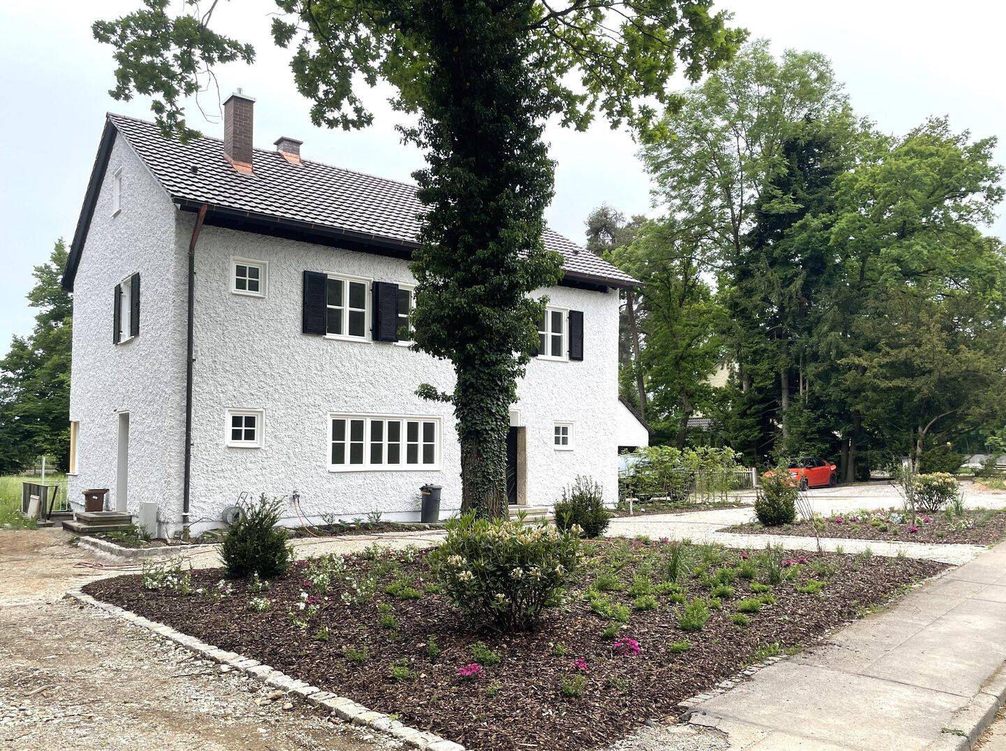 Fürstenfeldbruck - Einzigartiges Herrenhaus von 1936 - Stilvoll saniert mit historischem Charme